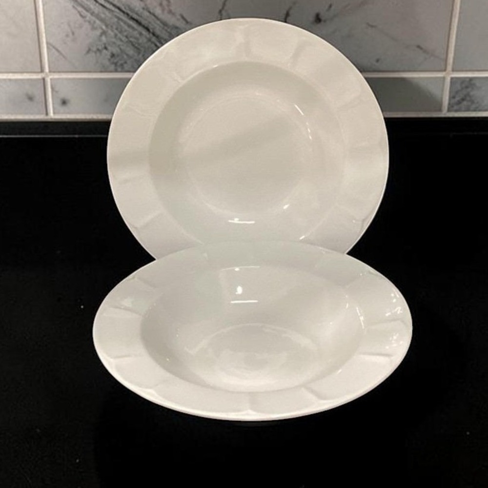 Pfaltzgraff White Scalloped Pasta Bowls, Set of 2, Vtg Henry Ford Museum Design